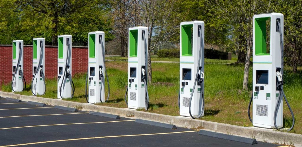 Picture of: Electric Car Vehicle Charging Station Transformer